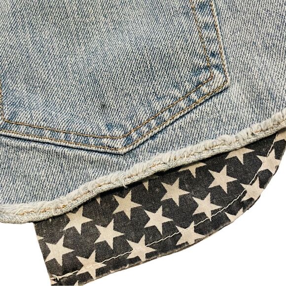 Forever 21 Stars and Stripes American Flag Denim Cutoff Shorts - Size 27 - Picture 8 of 13